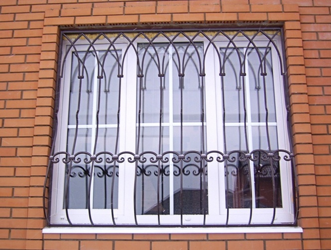 Решетки на окна из металла